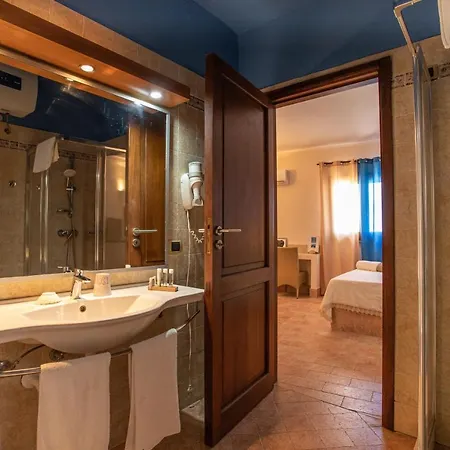 Relais Isole Del Sud 4*