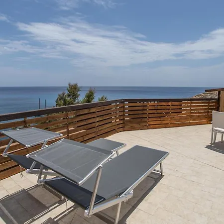 Relais Isole Del Sud Hotel 4*