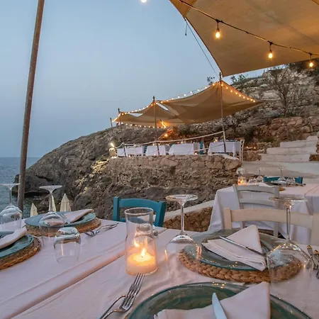 Relais Isole Del Sud Hotel 4*