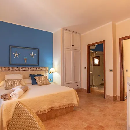 Relais Isole Del Sud Hotel 4*